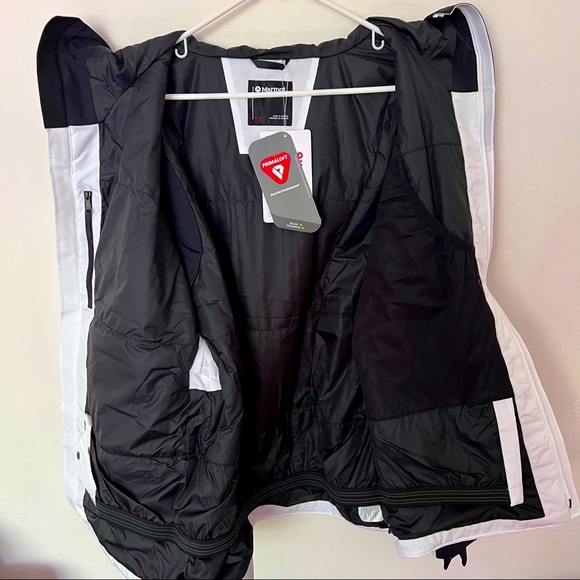 NWTs Marmot Torgon Insulated Ski Jacket. Black/White. Medium - Picture 6 of 11